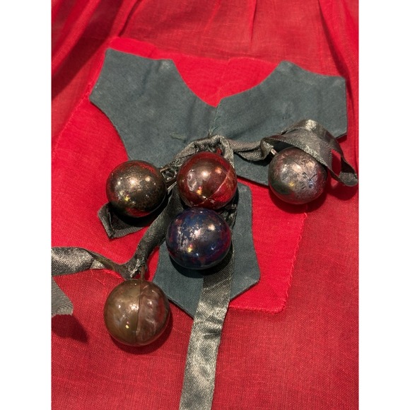 Vintage 50s 60s Christmas Half Apron Sheer Red Appliqued Holly Baubles Balls - Picture 13 of 13